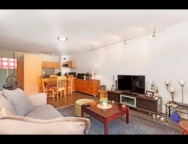 2 BEDROOM PROPERTY TO RENT IN CLAREMONT